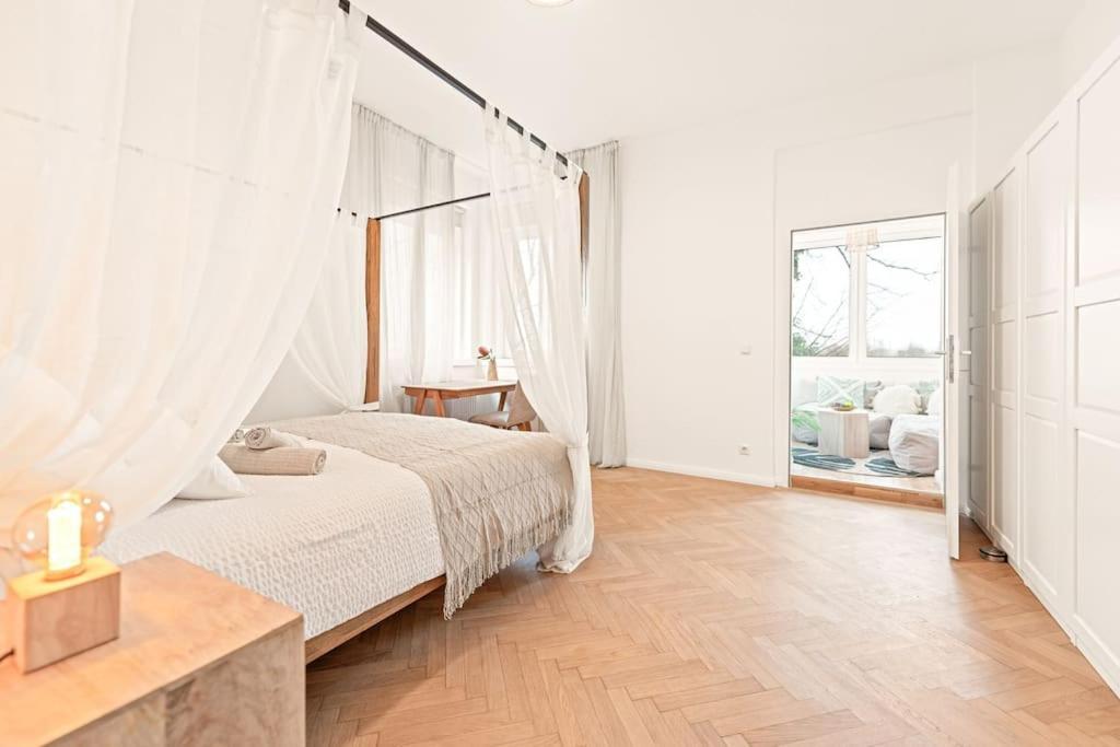 Cozy Apartment In Quiet Location, Fast Train Station 100M Away, Contactless Check-In 비엔나 외부 사진